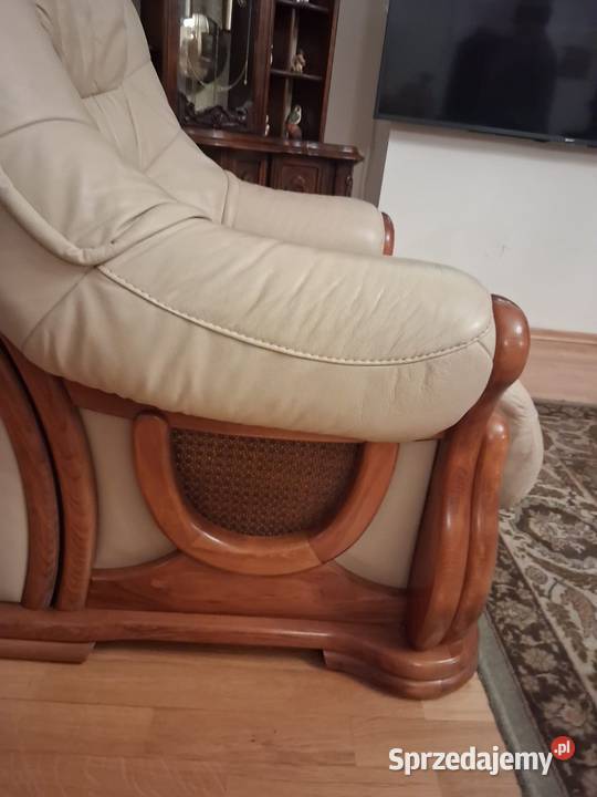 Zestaw kanapa dwa fotele z skóry