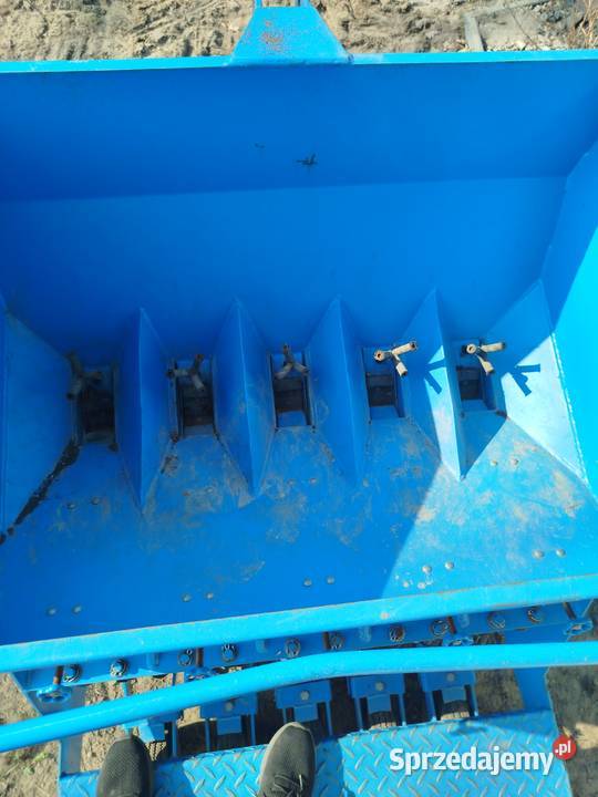 Sadzarka do dymki Krukowiak Siewniki i sadzarki Parysów