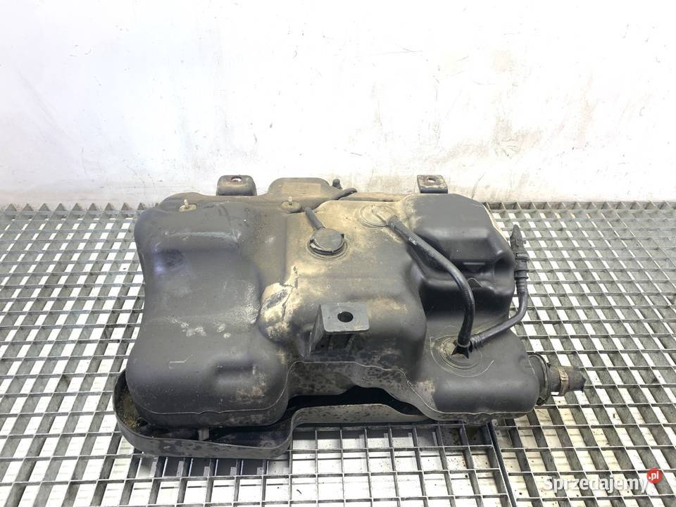 ZBIORNIK SCR RENAULT TRAFIC III 172A27073R 16 Części samochodowe podkarpackie