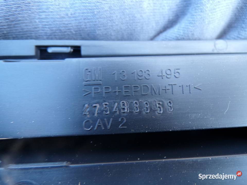 OPEL MERIVA A LIFT Kratka zderzaka przód Listwy i nakładki