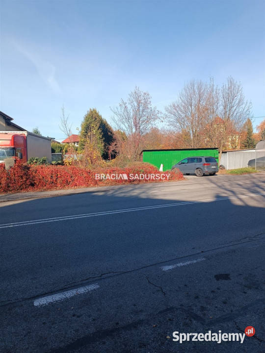 Grunt Brzesko Królowej Jadwigi 956m2 asfalt