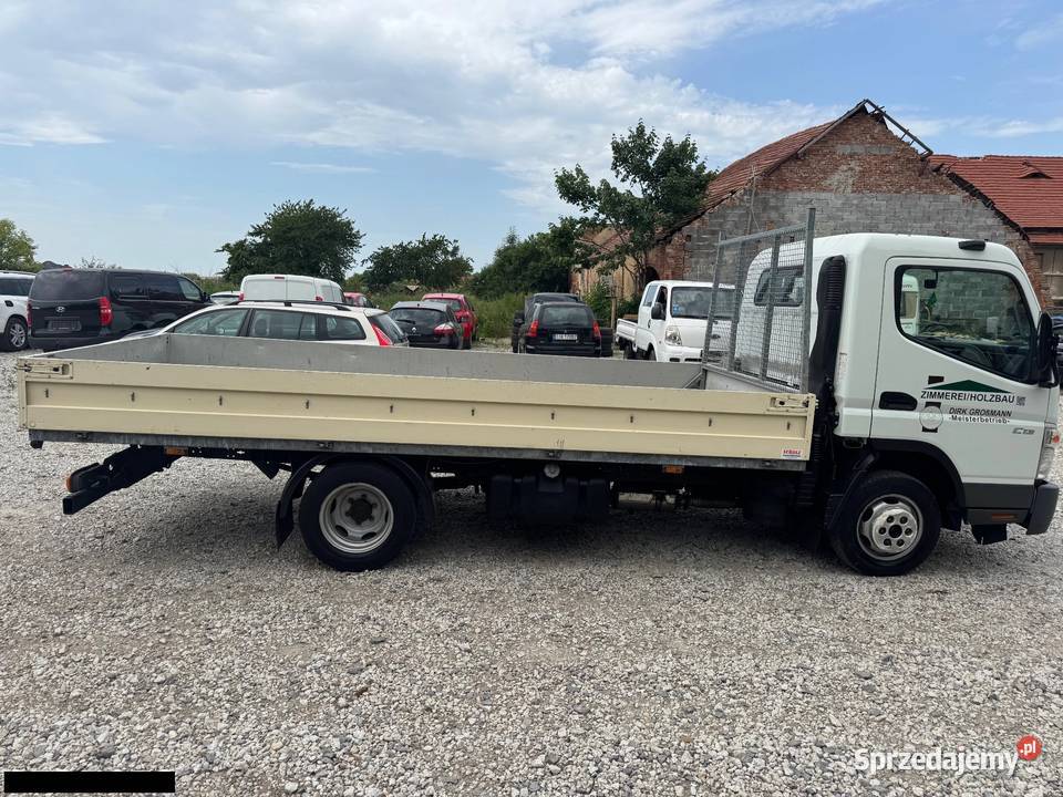 Mitsubishi Canter skrzyniowy 30 diesel 150 2010r Jawor