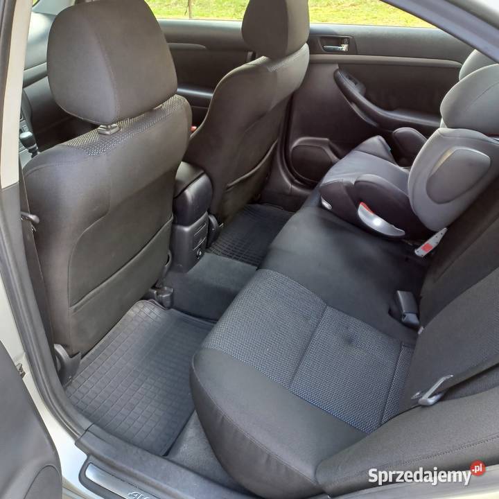 Toyota Avensis t25 20 D4D Kielce