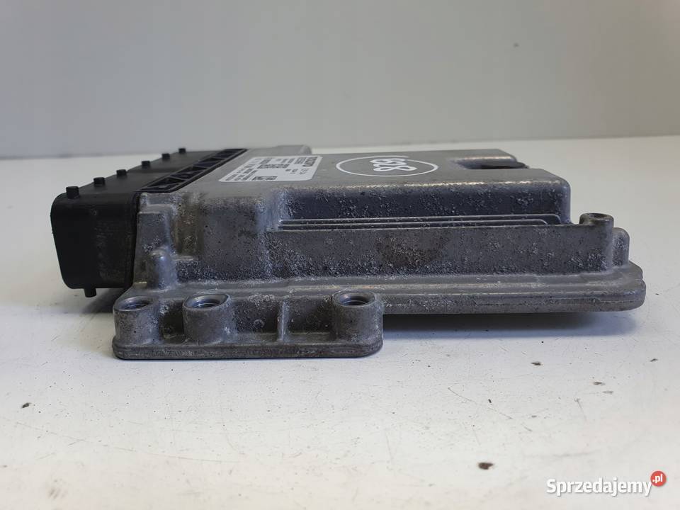 Volvo V40 CROSS COUNTRY 15 T3 STEROWNIK SILNIKA Wyposażenie wnętrza Rudka