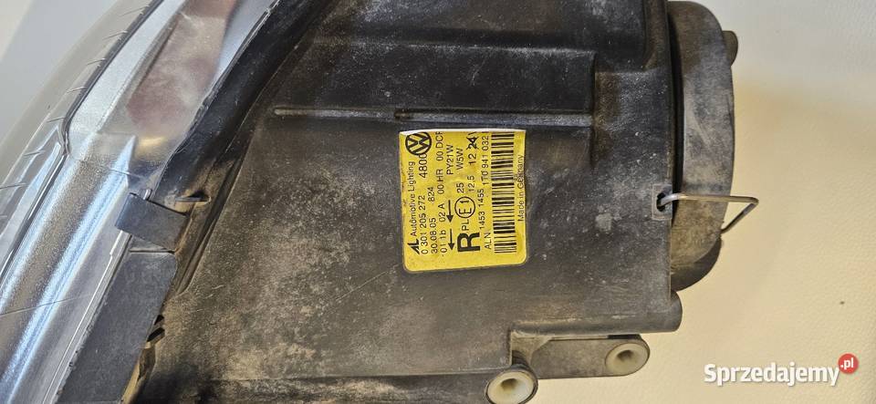 Vw Touran lampy przód xenon soczewka podkarpackie Stubno sprzedam