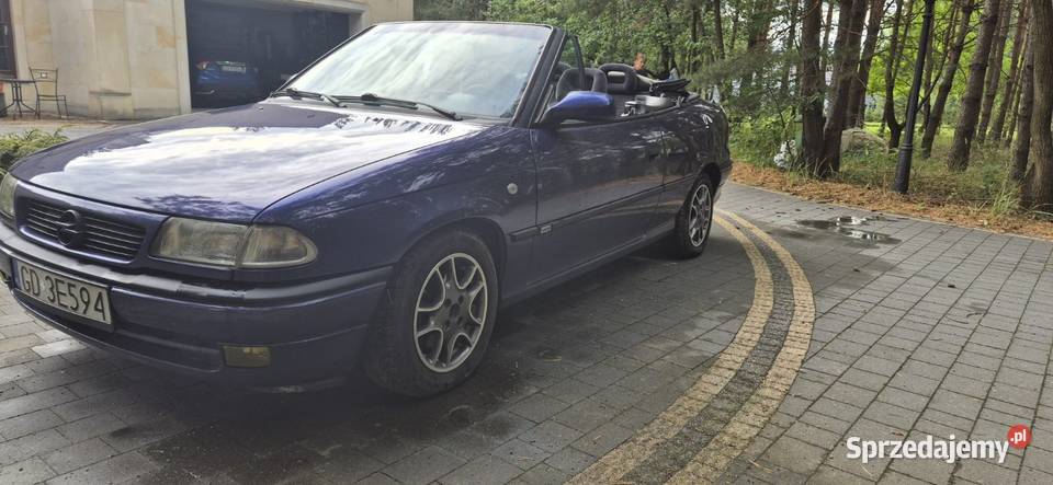 Opel Astra F Cabrio Bertone Lpg Automat nieuszkodzony Astra