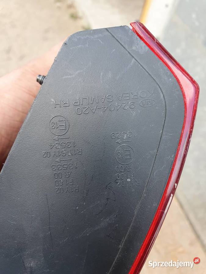 KIA CEED II LAMPA PRAWA TYLNA PRAWY TYŁ W KLAPĘ wielkopolskie Międzychód