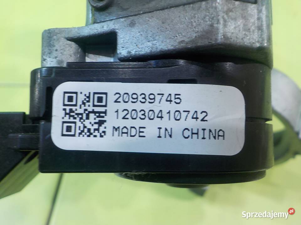 OPEL ASTRA IV J 11r 5D HB stacyjka z kluczykiem osobowe