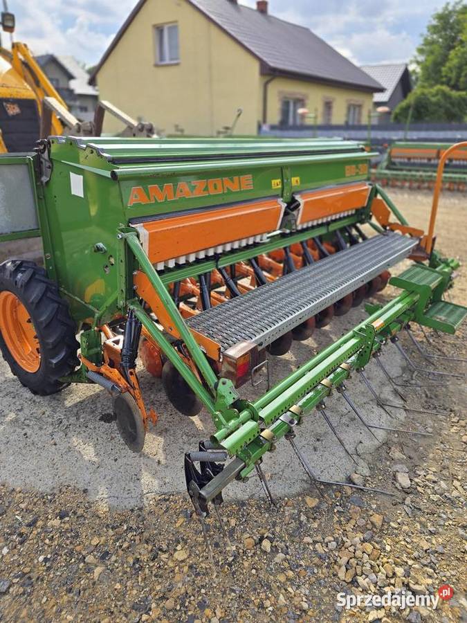 Siewnik zbożowy Amazone D9 Specjal 3m talerzowy Siewniki i sadzarki Maków