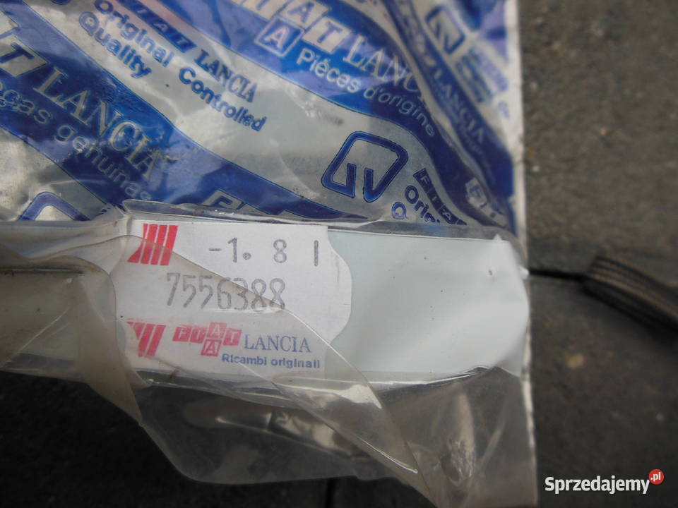 Podkładka lusterka prawego Fiat 126p FL 126 bis Kozy