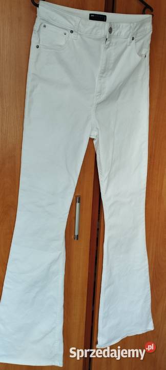 spodnie ASOS DESIGN Tall Białe elastyczne jeansy Zamość