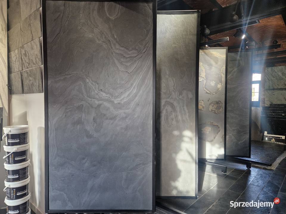 Czarny fornir kamienny w dużych rozmiarach dolnośląskie Bielany Wrocławskie