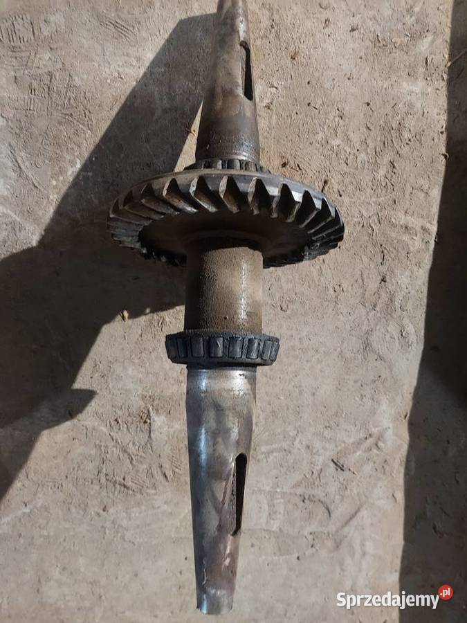 Wał główny do glebogryzarki unia grudziądz 1820m Garbów