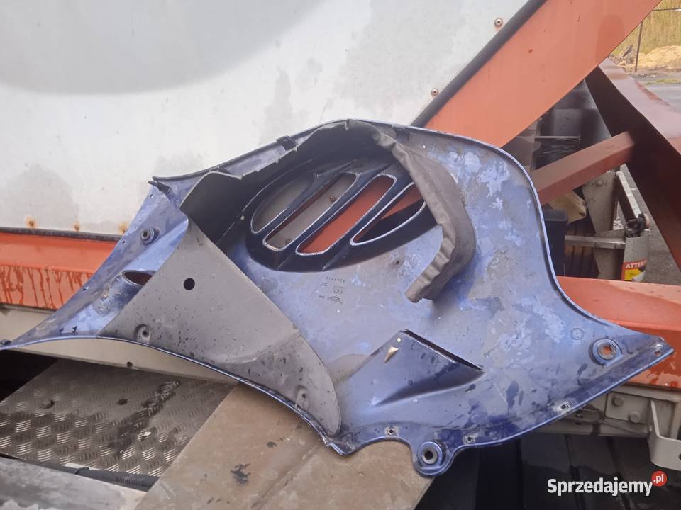 Triumph Tropchy 9001200O owiewka boczna lewa sprzedam