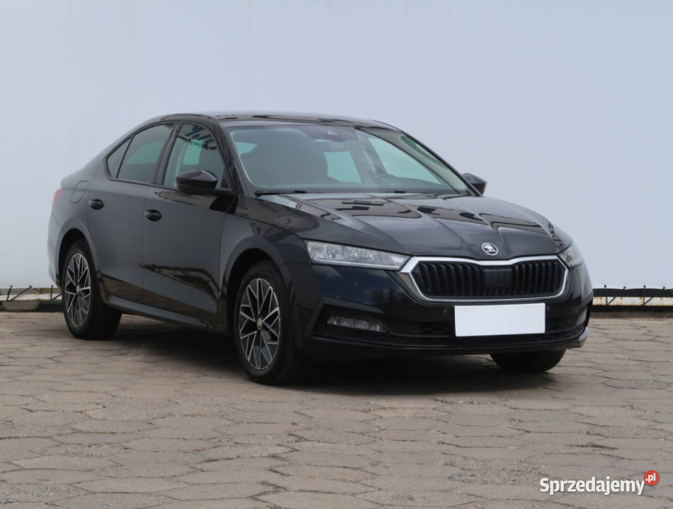 Skoda Octavia 10 TSI