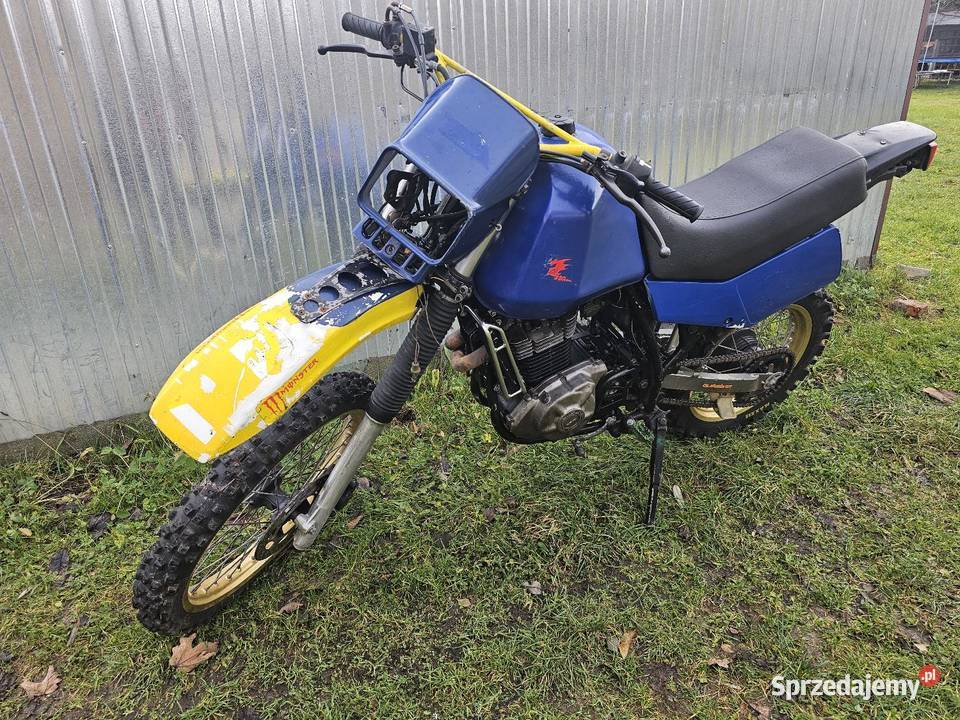 Suzuki DR 600 części dr600 bak siedzenie koło Motocykle na części Jelenia Góra sprzedam
