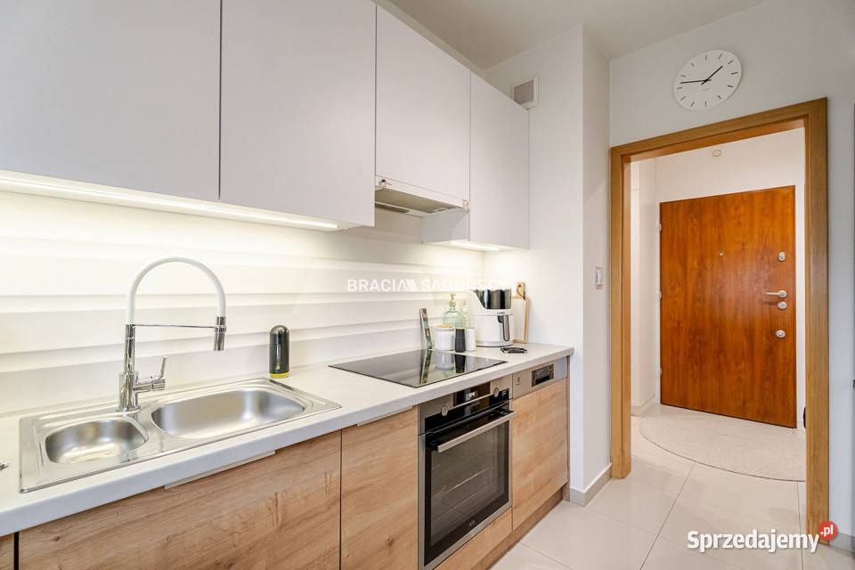 Sprzedaż mieszkania 4517m2 2 pokoje Kraków