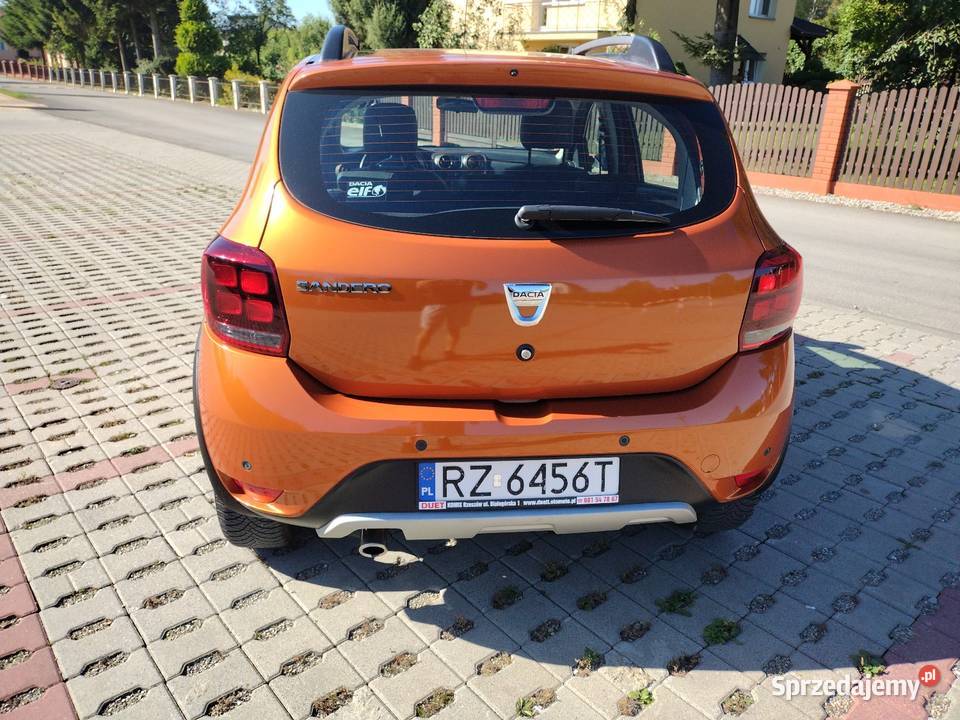 Dacia Sandero Stepway salon Polska bezwypadkowy lakier metallic Rzeszów