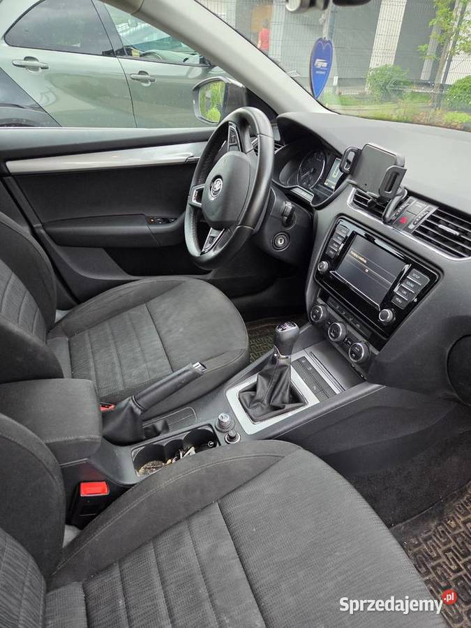 Skoda Octavia III Kombi 14 TSI 150 Salon 86 000 Rok produkcji 2016 Łódź sprzedam
