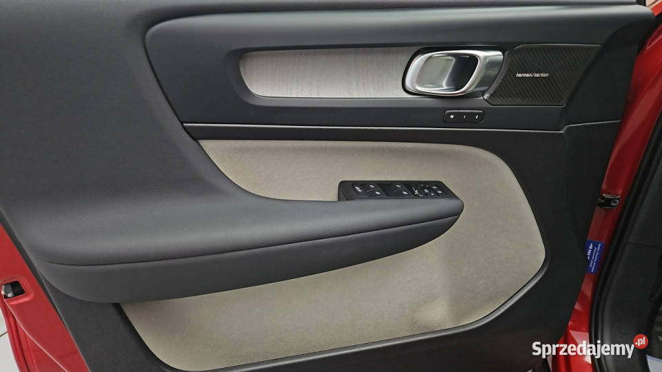 Volvo XC 40 B3 Plus Dark aut Z Polskiego Salonu centralny zamek mazowieckie Warszawa sprzedam