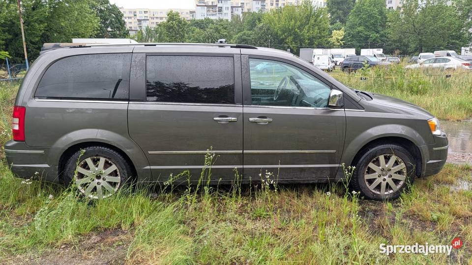 Chrysler Grand Voyager 28CRD 2010r Warszawa