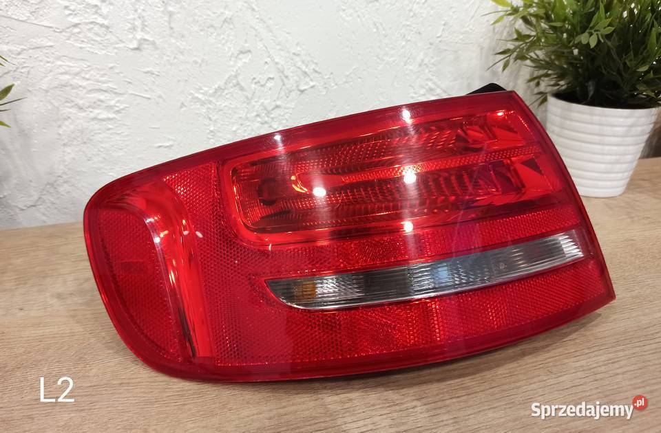 Lampa Lewa Tył AUDI A4 B8 L2 osobowe Radzyń Podlaski