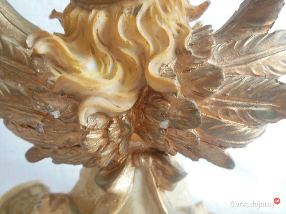 Figurka aniołek z gołąbkiem z tworzywa Kielce
