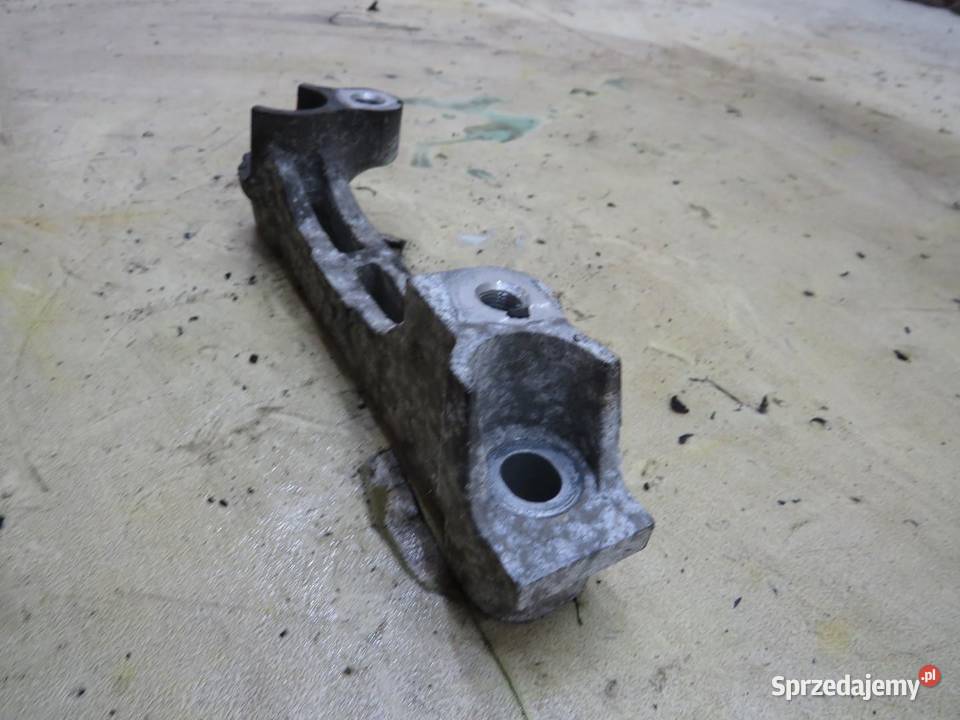 ŁAPA PODUSZKI SILNIKA AVENSIS T27 T29 20D sprzedam