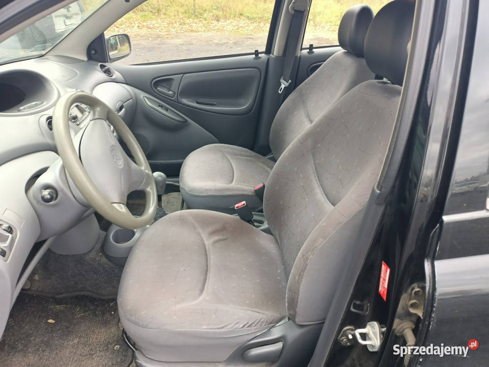 Toyota Yaris Toyota Yaris 10 00r I 19992005 Tarnów
