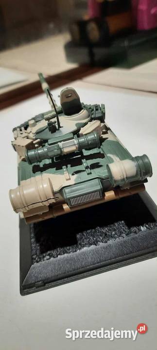 model T80 BW 1990 K13 1 Warszawa