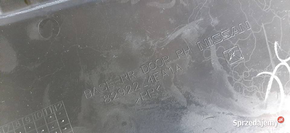 Boczek tapicerka drzwi Nissan Qashqai II Prawy Włoszczowa sprzedam