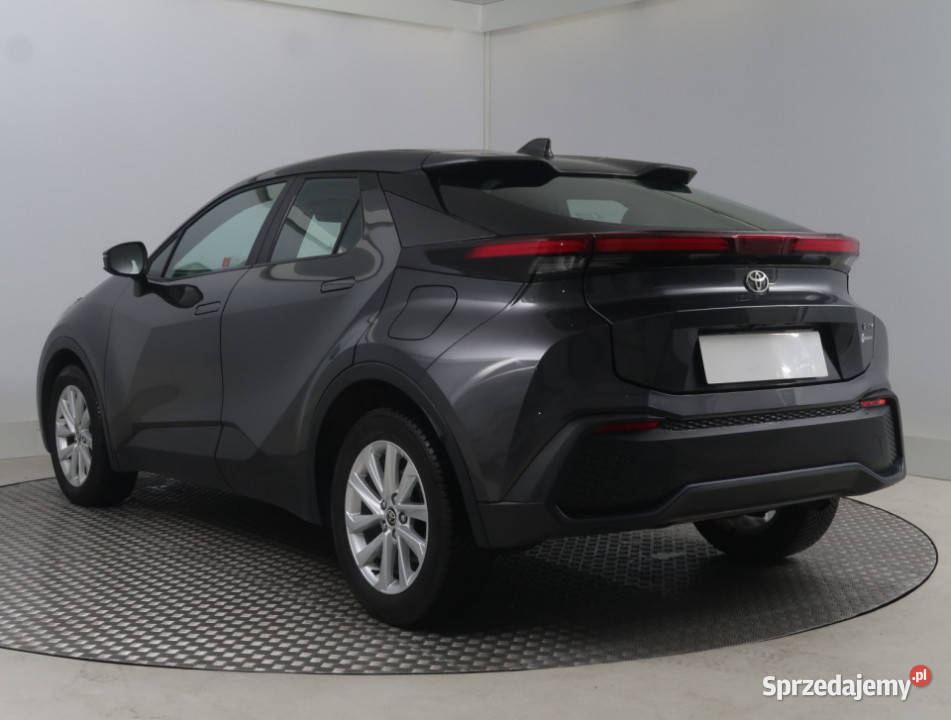 Toyota CHR 18 Hybrid 4/5 Bielany Wrocławskie