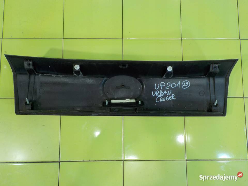 TOYOTA URBAN CRUISER 13 VVTI 09r 5D blenda klapy Suków