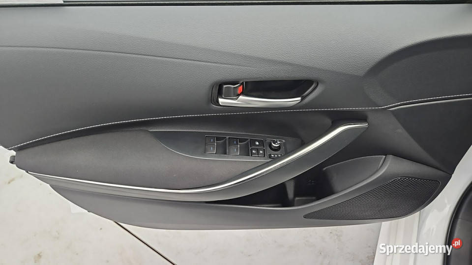 Toyota Corolla 20 Hybrid Trek Z Polskiego Salonu Warszawa sprzedam