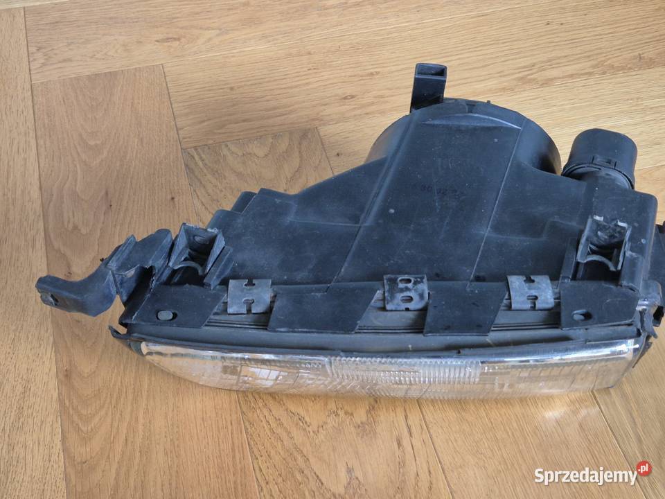 Reflektory H4 Audi 100 C4 Lewy i Prawy silniczki Wrocław