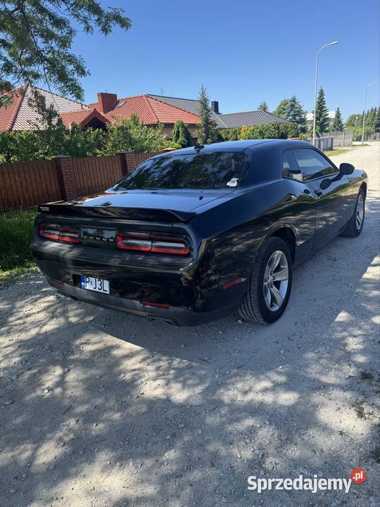 Sprzedam Dodge Challengera stan Środa Wielkopolska