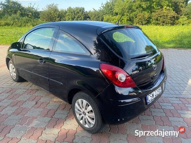 Opel Corsa diesel zarejestrowany opłacony i 307000km Świecie