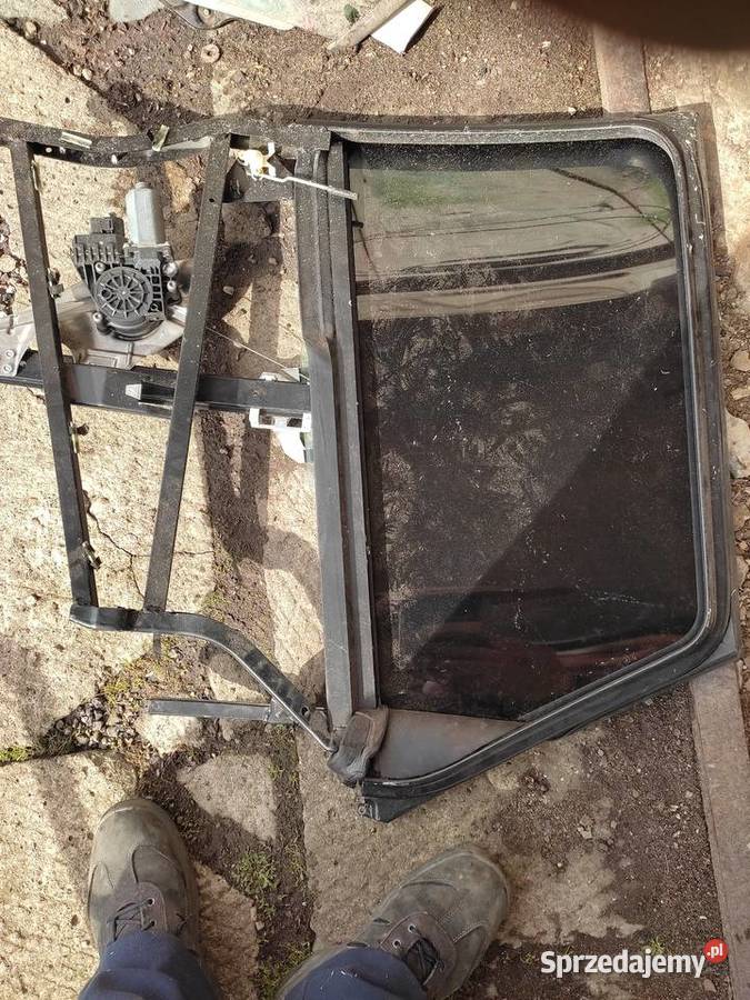 Szyba z mechanizmem prawy tył Audi A6 C5 kombi szyby Łask