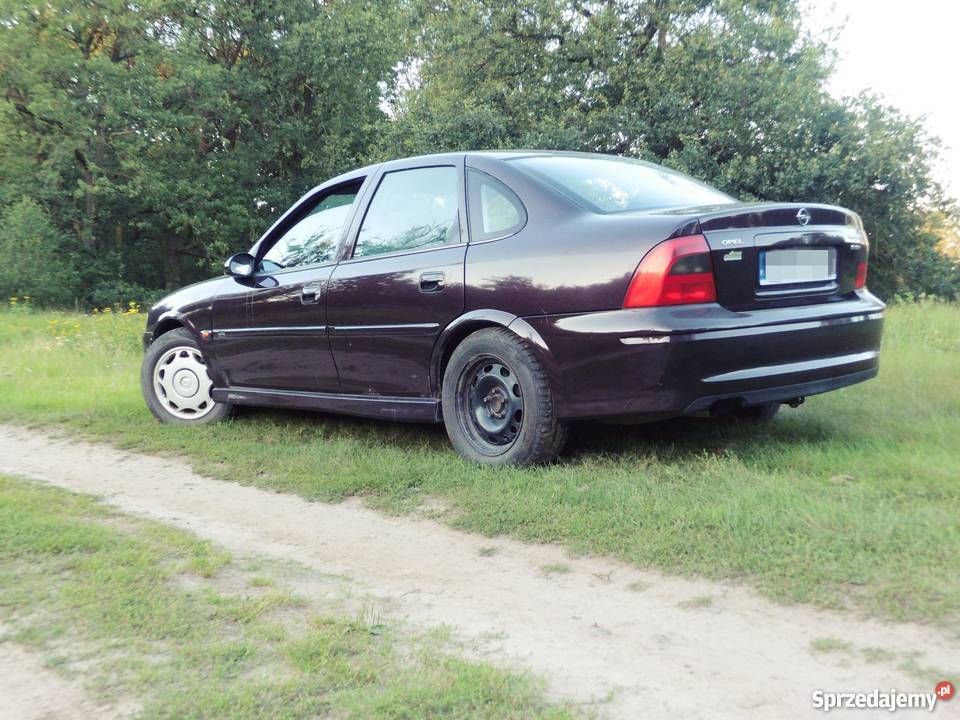 Opel Vectra B. 2000 Rok. Długie Opłaty ! Śrem - Sprzedajemy.pl