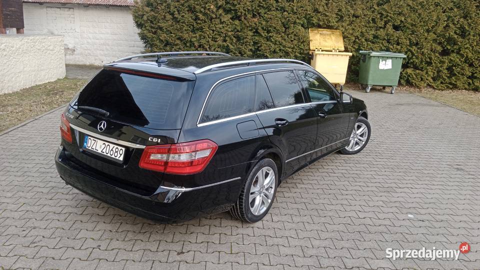 MERCEDES W212 18 BENZYNA 183 ELEGANCE Złotoryja