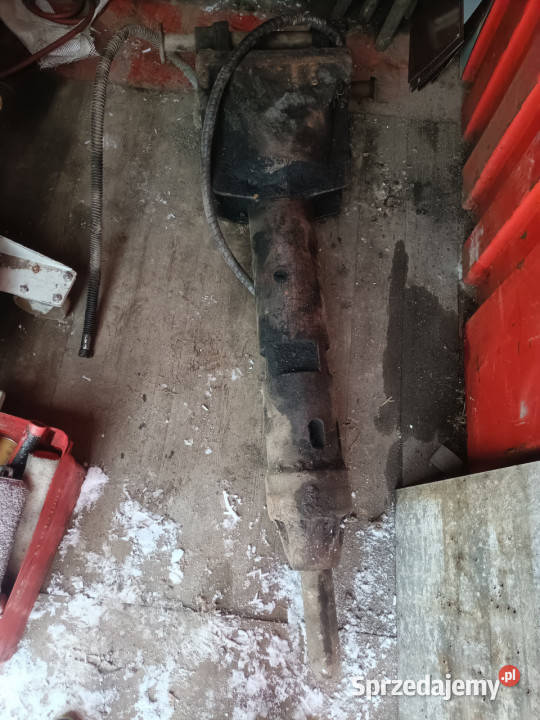 Młot wyburzeniowy do koparki koparkoładowarki pomorskie Czarne