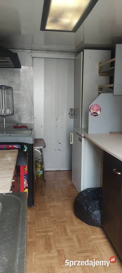 Foodtruck Food truck Mercedes kaczka