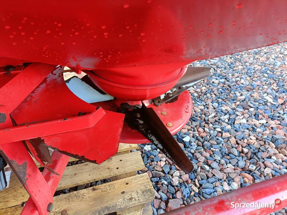 1200l Rozsiewacz nawozu LELY Centerliner SL Racibórz