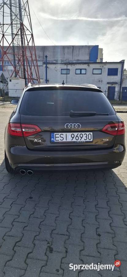Sprzedaję Audi A4 B8 20tdi z 2013 roku ogranicznik prędkości