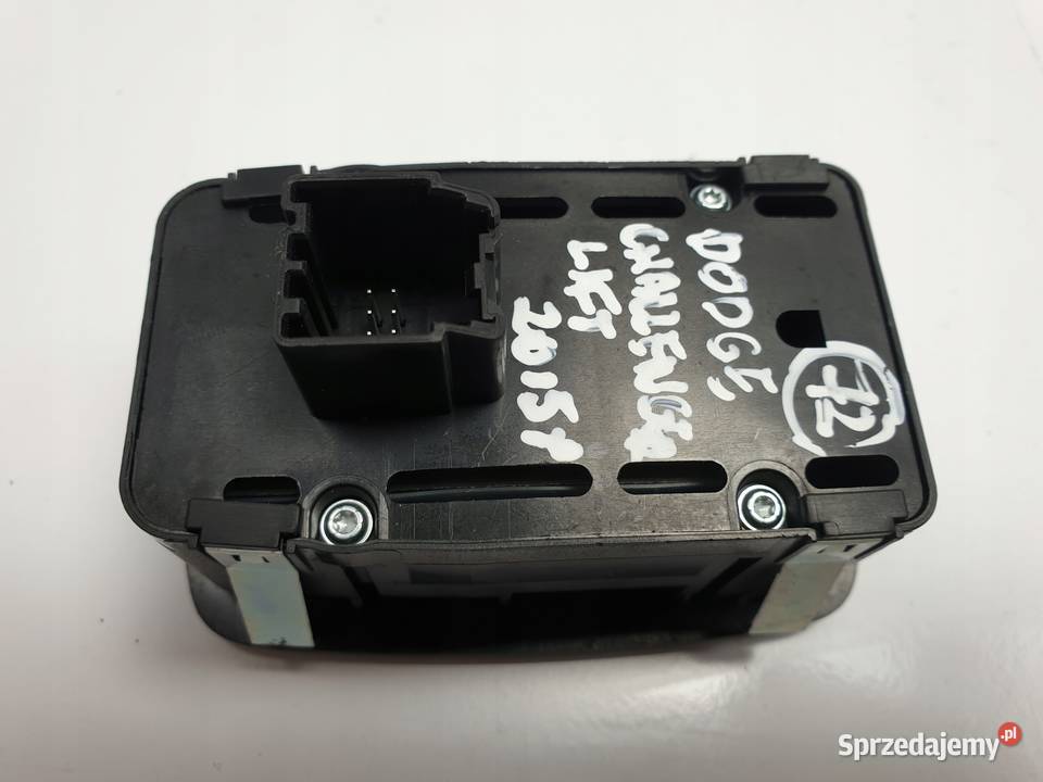 Dodge Challenger 15 PRZEŁĄCZNIK SZYB panel