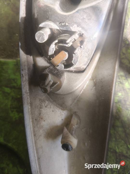 Piaggio Xevo kierunkowskaz prawy Dębica