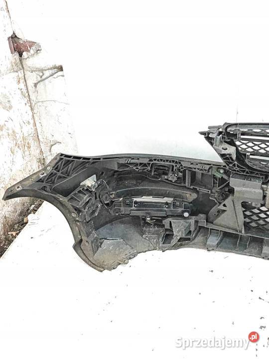 MercedesBenz C W204 Zderzak Przód Przedni LED osobowe Opole Lubelskie