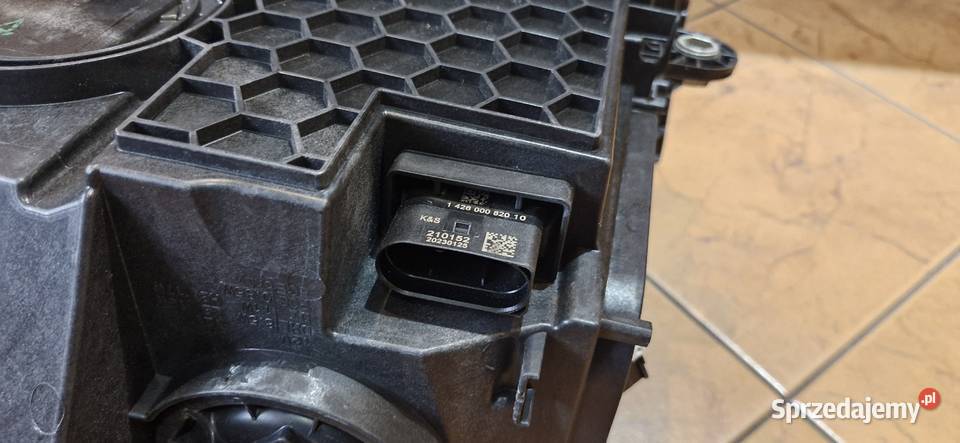 LAMPA PRZÓD PRZEDNIA PRAWA MERCEDES CKLASA 206 Grodzisk Mazowiecki
