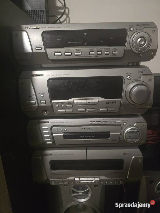 Wieża technics eh 750 Sandomierz