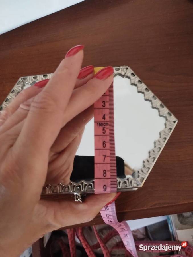 Lustrzana szkatułka na biżuterię z TKMaxx Bochnia